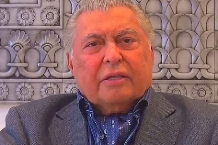 1503840714dr-abtin-sassanfar-ahoora-mazada