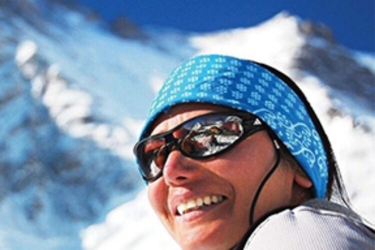 1550306257esfandiari