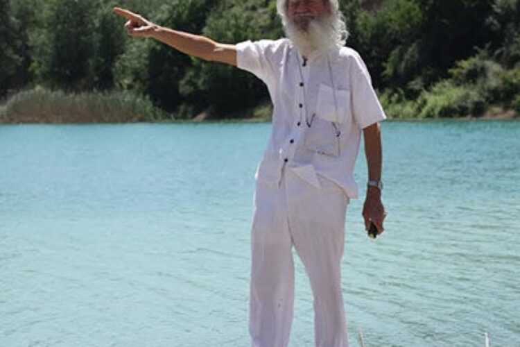 1565770299gholamali_beski