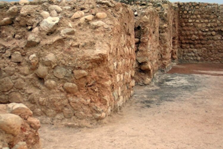 1566728565atashkade