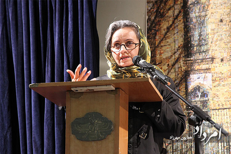 دکتر فرزانه گشتاسب