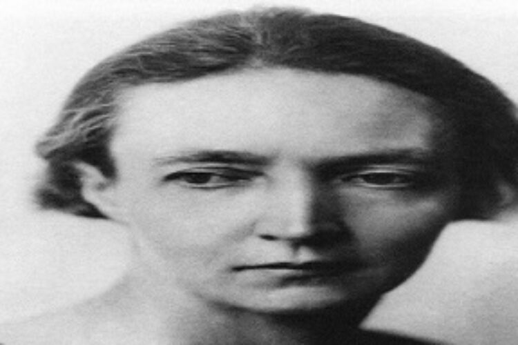 838_poli_irene_joliot_curie1