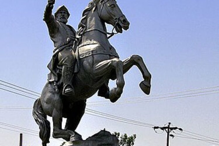 The_Statue_of_Ya'qub_ibn_al-Layth_al-Saffar