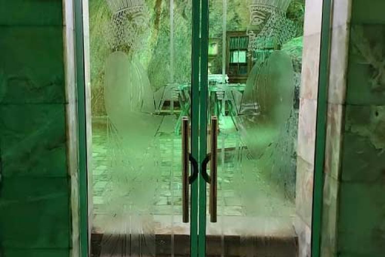 bb70f7a0-6f3a-40d2-8861-3b70bd80f28a