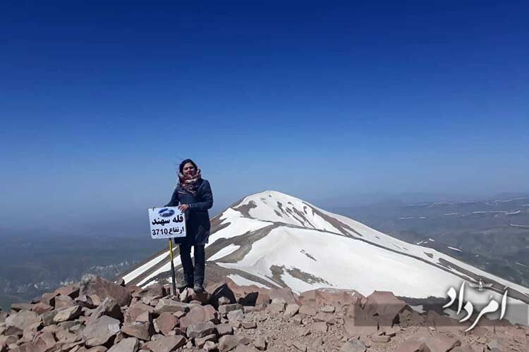 آزیتا اخترخاوری