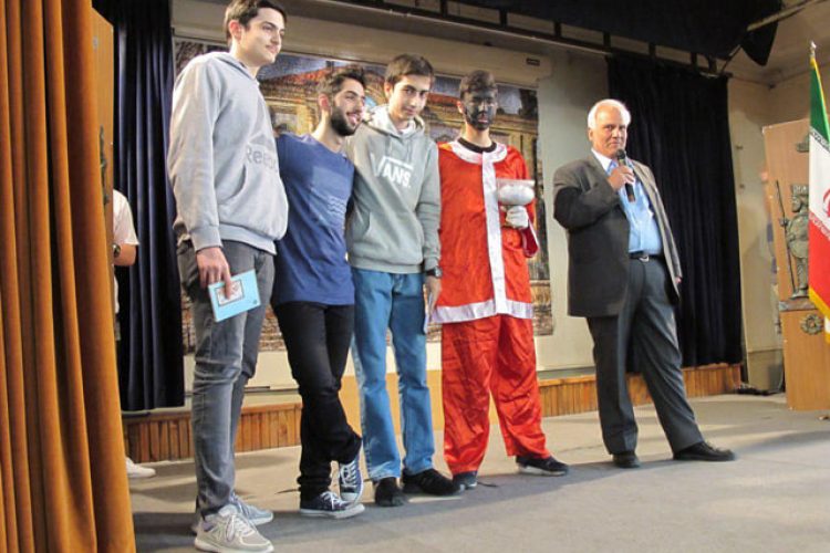 نوروز در فیروزبهرام - بوذرجمهر پرخیده