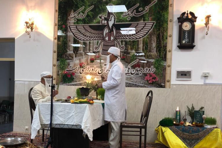 آیین جشن‌خوانی شاه ورهرام ایزد شریف آباد