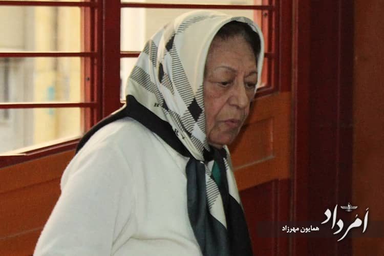 گوهرخانم درگذشت